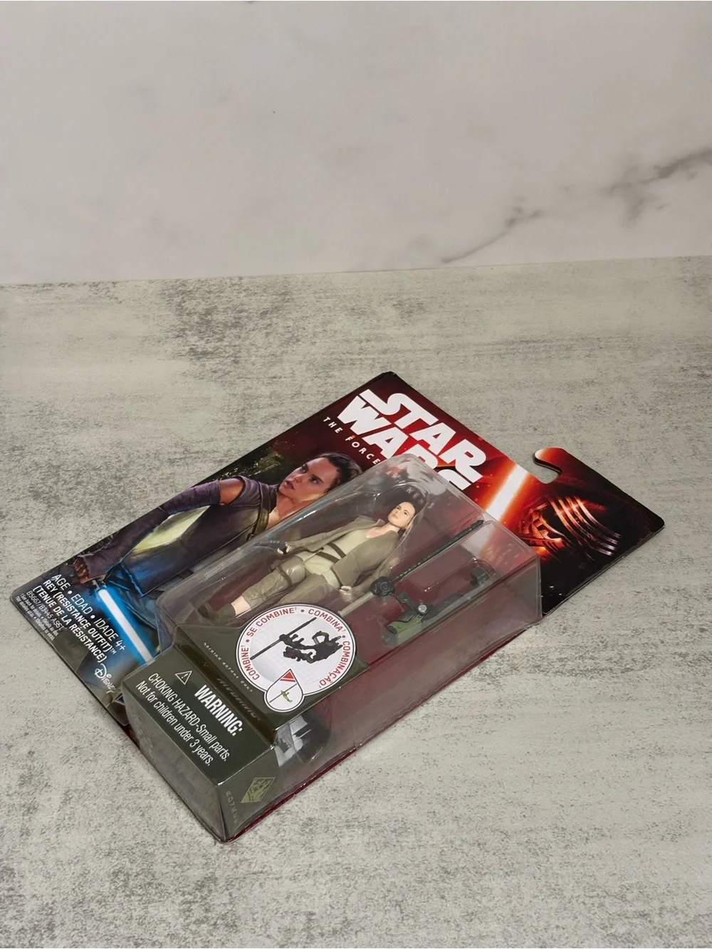 Disney Star Wars The Force Awakens Rey (Resistance Outfit) Figure